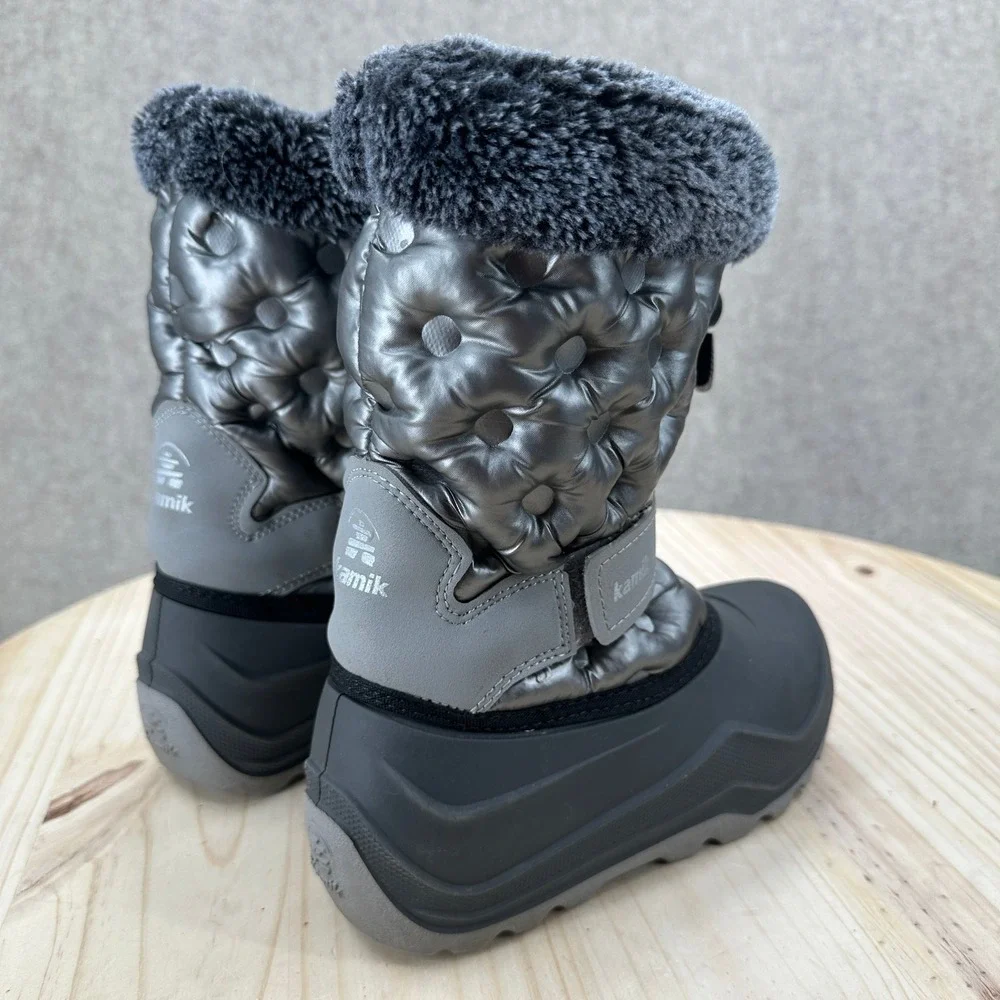 Kamik Kids Penny 3 Winter Boots Metallic Silver Quilted Snow Boots 2 Faux Fur